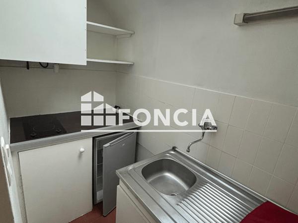 Location Appartement 2 pièces 30.1 m² - Tours 37000