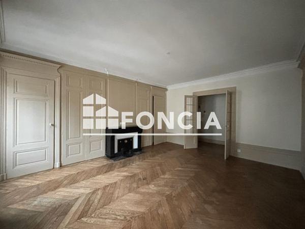 Location Appartement 2 pièces 69.57 m² - 15 RUE DE LA REPUBLIQUE Lyon 01 69001