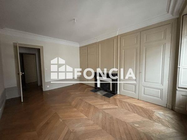 Location Appartement 2 pièces 69.57 m² - 15 RUE DE LA REPUBLIQUE Lyon 01 69001