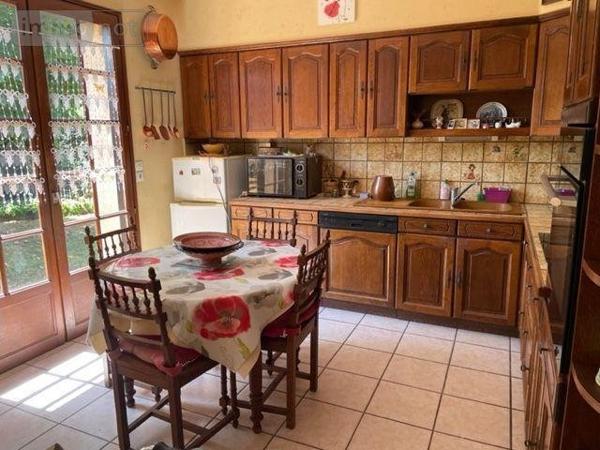 Maison à vendre à Chassenon en Charente (16150), ref : 14757/183