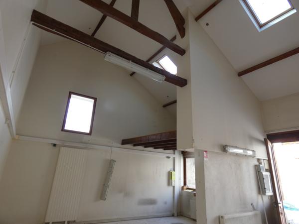 Maison
         1 pièce
        - 71 m² 170 000 € *