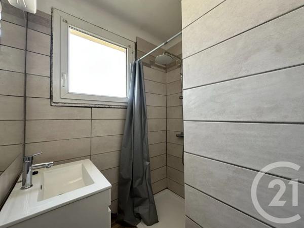 Appartement T3 à vendre  3 pièces - 60,33 m 2   AGDE  - 34