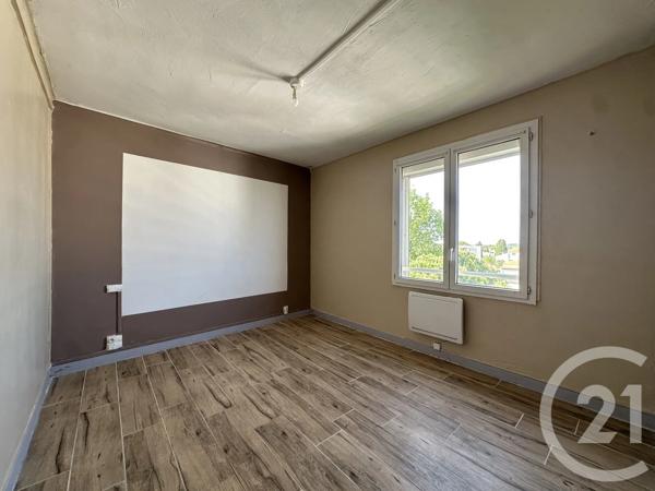 Appartement T3 à vendre  3 pièces - 60,33 m 2   AGDE  - 34