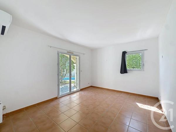 Maison à vendre  6 pièces - 211,70 m 2   AGDE  - 34