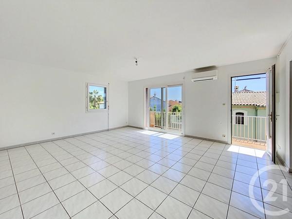 Appartement T3 à vendre  3 pièces - 73,33 m 2   AGDE  - 34