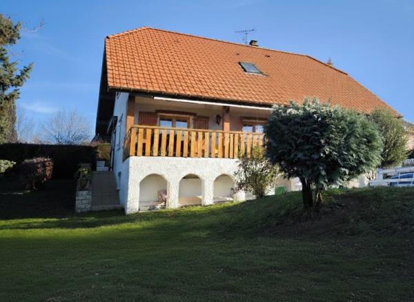 Villa 6 pièces 169m2, terrain avec piscine