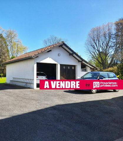 Maison de caractère avec panorama exceptionnel sur les Pyrénées