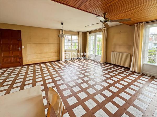 TALENCE PLUME LA POULE - MUSICIENS MAISON - Double GARAGE