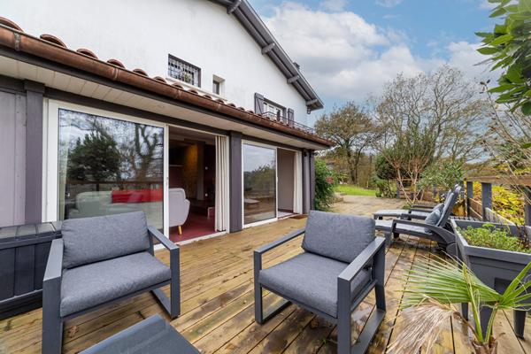 Ustaritz - Vente Maison - maison de plain pied rénovée