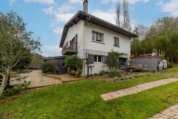 Ustaritz - Vente Maison - maison de plain pied rénovée