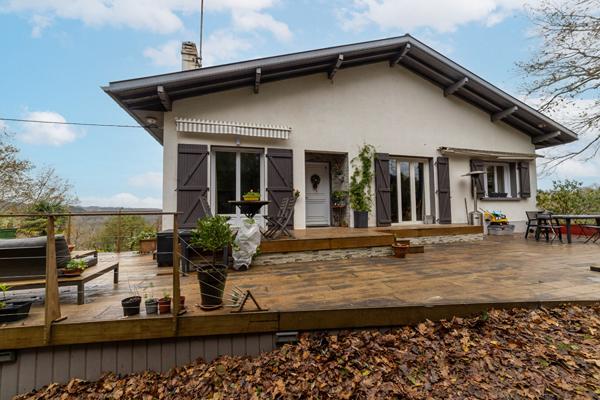 Ustaritz - Vente Maison - maison de plain pied rénovée