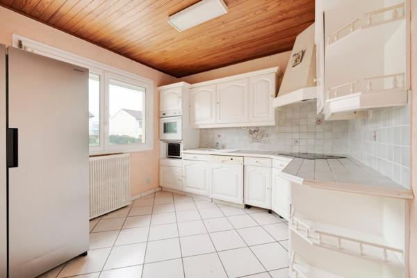 Jolie maison de plain-pied, 95 m² sur sous-sol avec 3 chambres