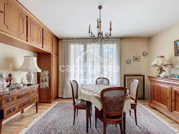 Appartement T4 aux Prébendes 115 m2 avec place de parking