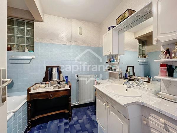 Appartement T4 aux Prébendes 115 m2 avec place de parking