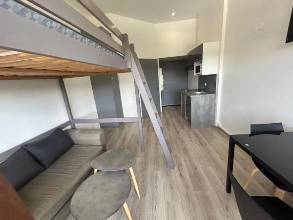 Appartement à louer 1 pièce 19.97m²
