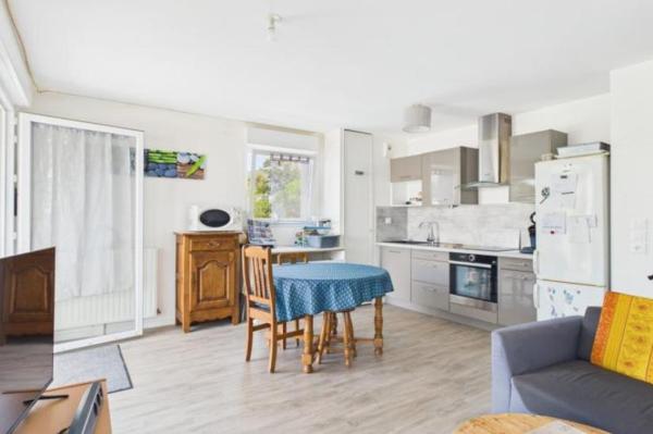 Vente - Appartement 3 pièces 57 m 2 PLESCOP (56890)