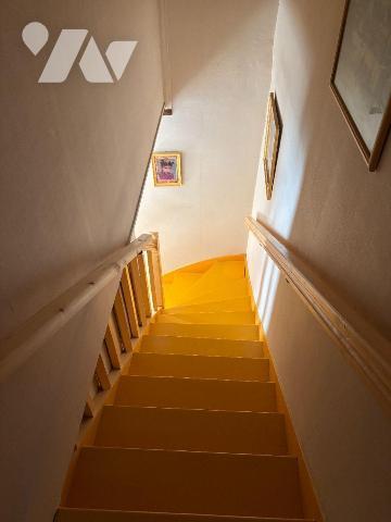 NOUVEAU!
FOUGERES Bonabry, Maison de ville proposant 148 m² habitables :
RDC : séjour-salon a...