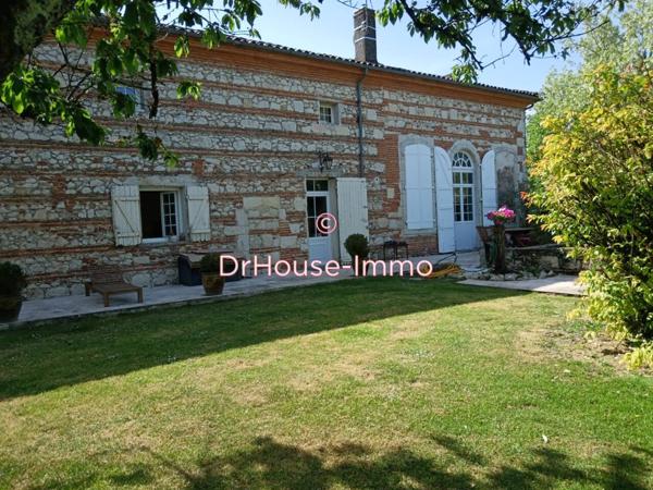 Maison à vendre 15 pièces de 673 m²