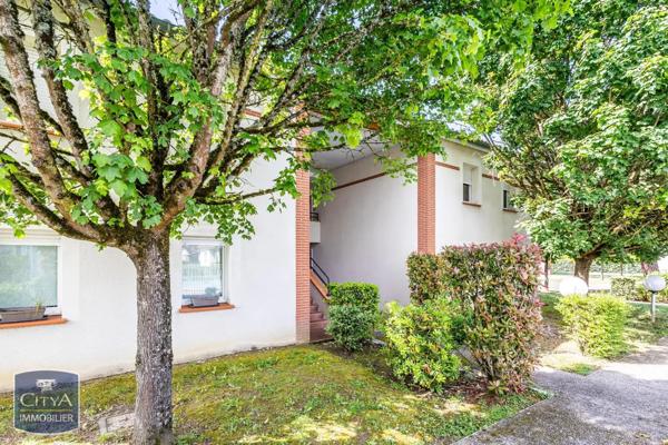 Appartement à louer 3 pièces 64m² La Ville-Dieu-du-Temple (82290)