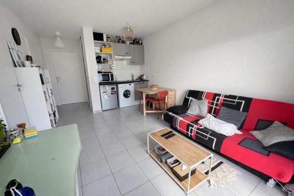 Appartement Villenave D'Ornon 2 pièces, terrasse et parking