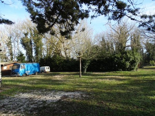 Preignac (33210) Terrain à bâtir