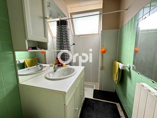 Maison à vendre    4 pièces •  Breuillet