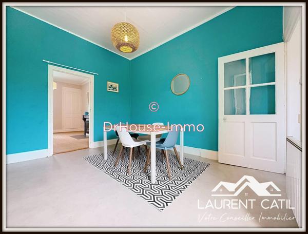 Appartement à louer 4 pièces de 84 m²