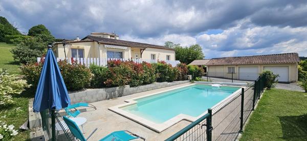 Maison familiale 5 CHAMBRES  avec piscine – 167 m² habitables – Lembras