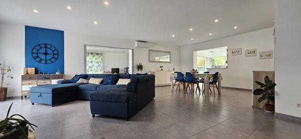 Maison familiale 5 CHAMBRES  avec piscine – 167 m² habitables – Lembras