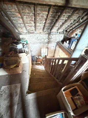 PROCHE DE SARLAT LA CANÉDA À RENOVER FORT POTENTIEL