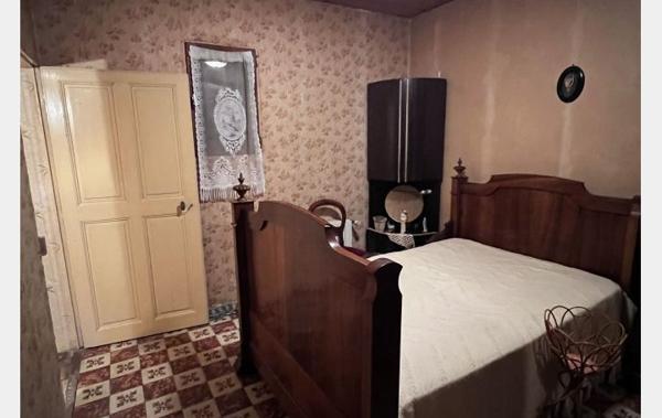 Vente Maison de village avec dependances à rénover Saint-gilles   