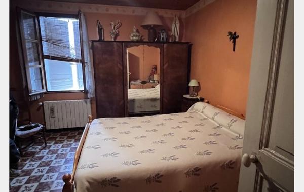 Vente Maison de village avec dependances à rénover Saint-gilles   