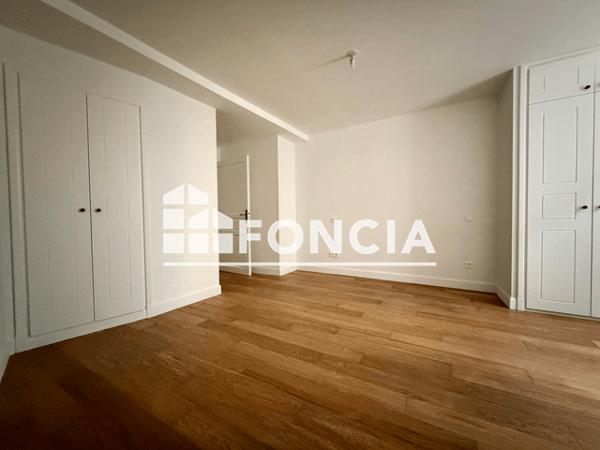 Location Studio 62.41 m² - 4 RUE NIQUET Narbonne 11100
