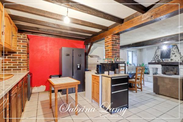 Maison à vendre 8 pièces MAREUIL EN BRIE (51) - longère avec Travaux