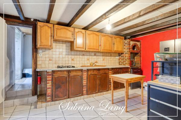 Maison à vendre 8 pièces MAREUIL EN BRIE (51) - longère avec Travaux