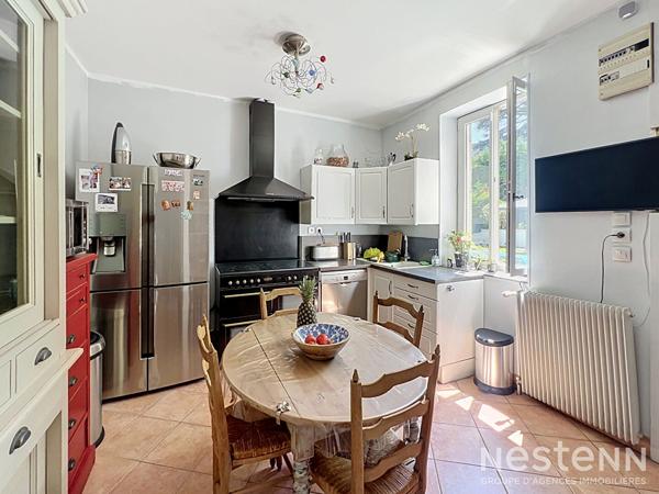 Belle maison familiale de 130m² avec piscine et jardin arboré