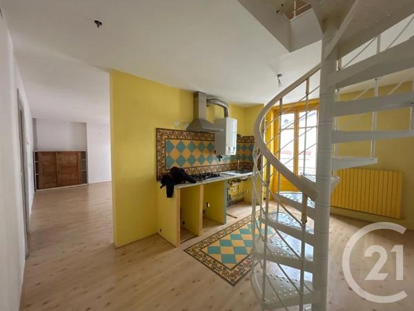 Appartement à vendre  4 pièces - 96 m 2   ST ETIENNE  - 42