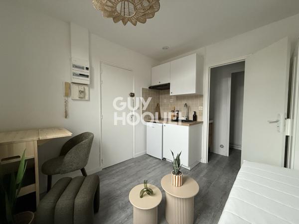 PROXIMITÉ CENTRE VILLE - STUDIO ENTIÈREMENT RÉNOVÉ