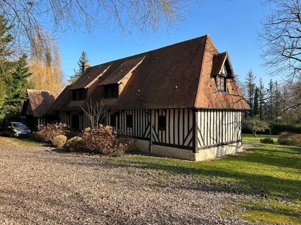 14130 - Maison Normande 7 Pièces avec Piscine 595 000 Euros
