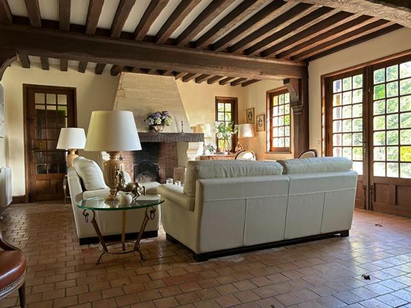 14130 - Maison Normande 7 Pièces avec Piscine 595 000 Euros