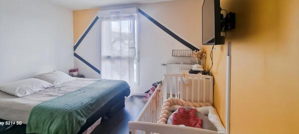 Appartement à vendre 2 pièces CHANTELOUP LES VIGNES (78)