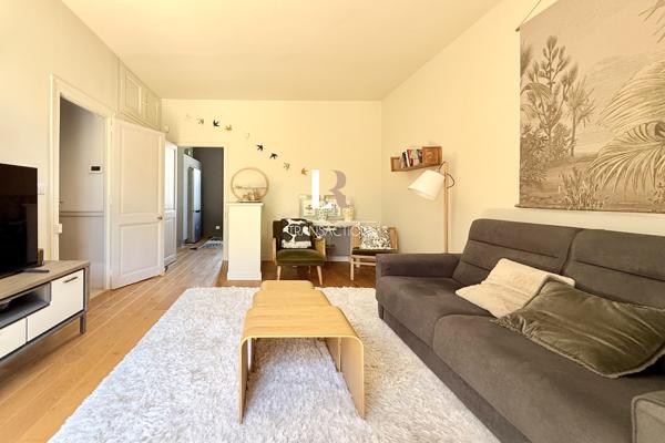 La genette - Maison de ville joliment rénovée avec jardin exposé plein Sud