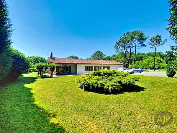 Vente maison Lesparre Medoc : 296 800 € - AJP Lesparre Immobilier