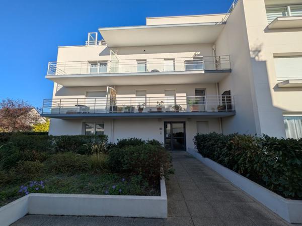 T3 - TOURS NORD - BALCON - PARKING