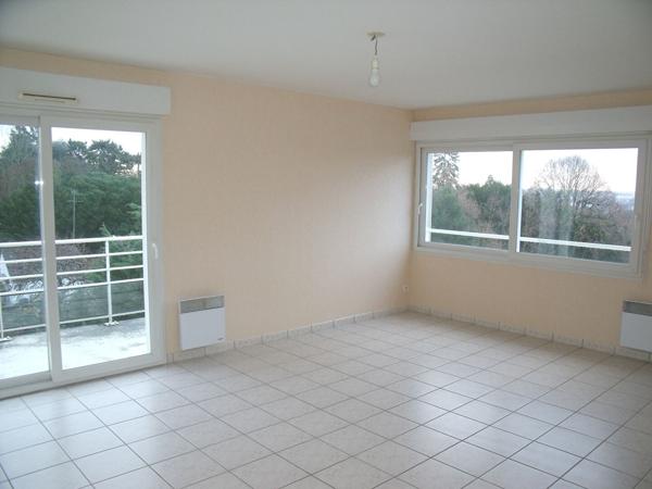 T3 - TOURS NORD - BALCON - PARKING