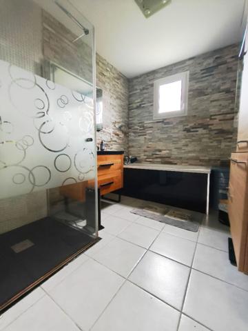 Maison Carnin 4 pièce(s) 90 m2