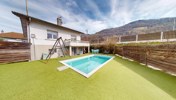 Maison Villard Bonnot 6 pièce(s) 135 m2