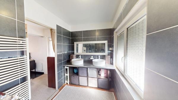 Maison Villard Bonnot 6 pièce(s) 135 m2