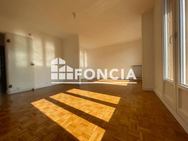 Location Appartement 3 pièces 83.5 m² - 2 BIS AVENUE DE LA DIVISION LECLERC Deuil La Barre 95170