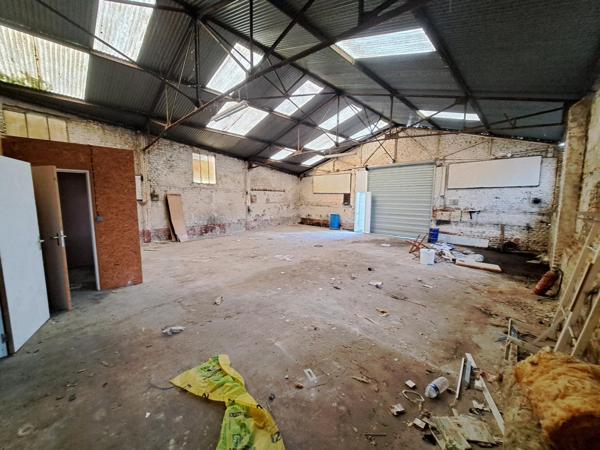 Parking à AUXI-LE-CHATEAU, 62390 -